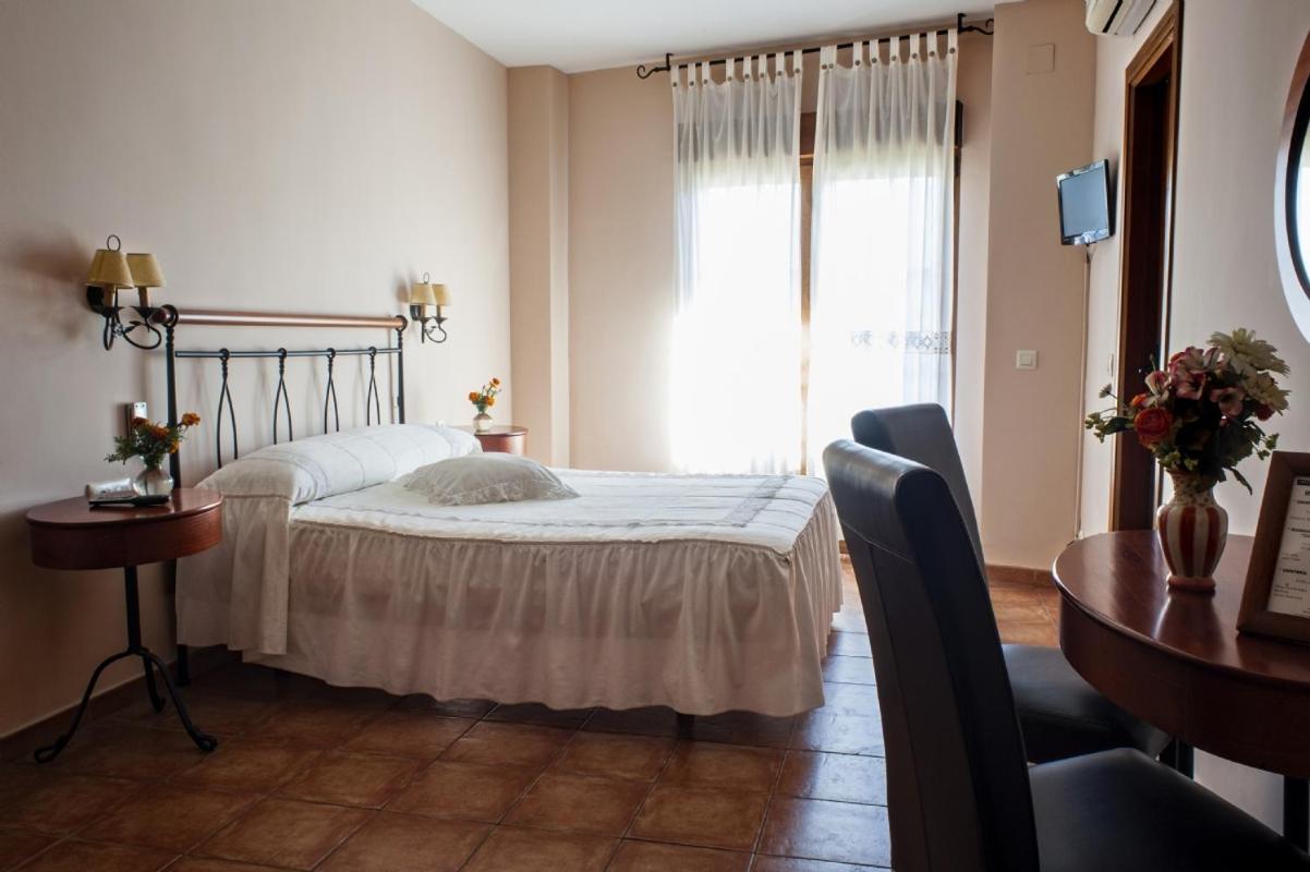 Hotel Rural Cristania Caminomorisco Room photo